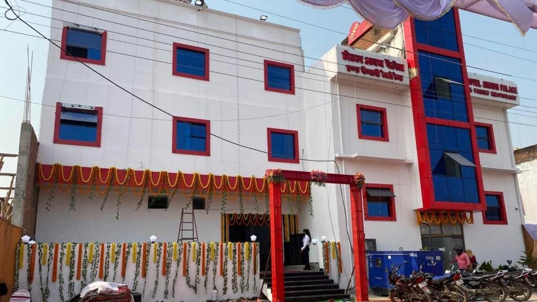 Hotel Awadh Palace Sahjanwa Buitenkant foto